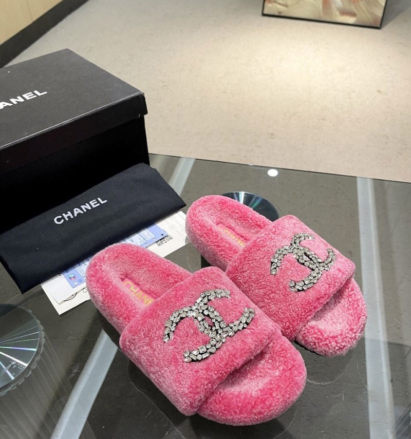 Ch*el slippers